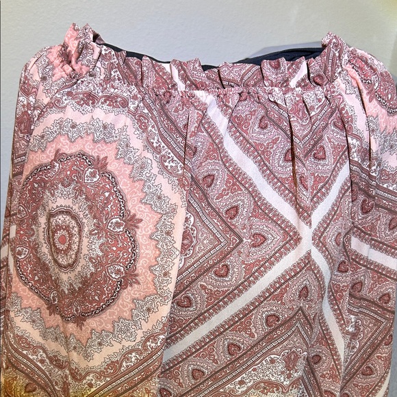 belle sky Pink Paisley Off-Shoulder Boho Blouse - Picture 7 of 10